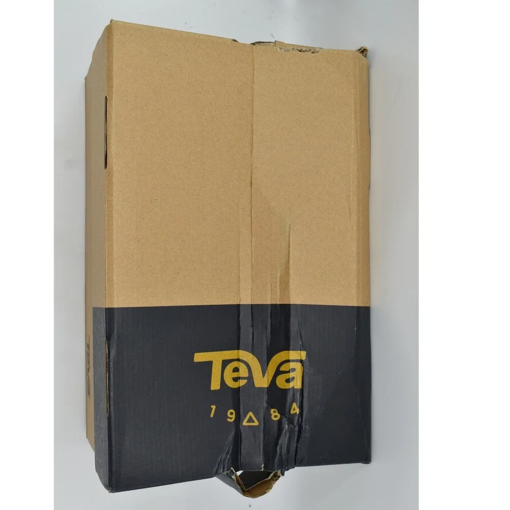 Teva Womens Size 8 Outflow CT Amphibious Water Grey Taupe Sneakers Shoes Sandals